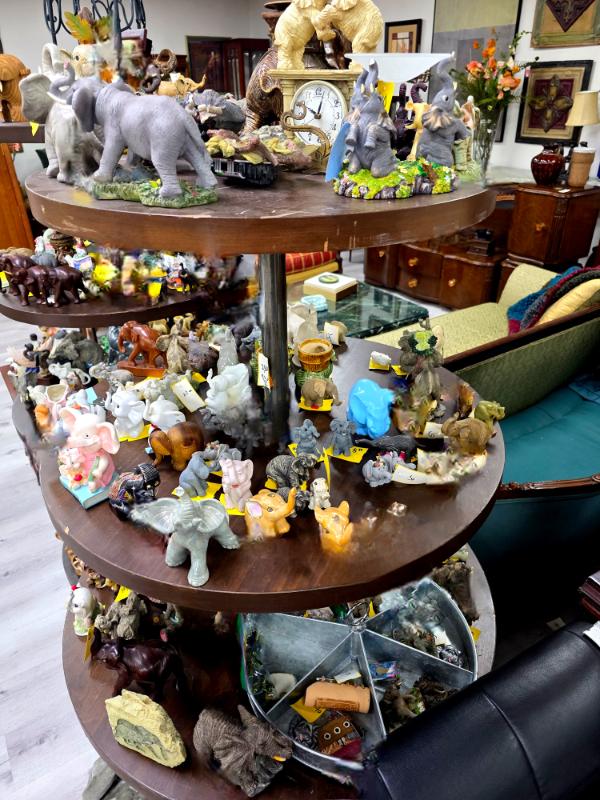 Sale Photo Thumbnail #33