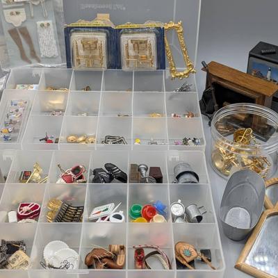 Dollhouse Miniatures Household Essentials