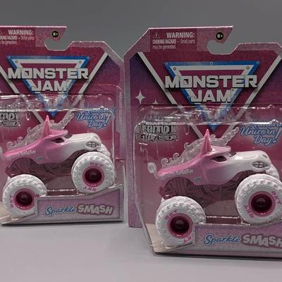Monster Jam Limited Edition Sparkle Smash Trucks 