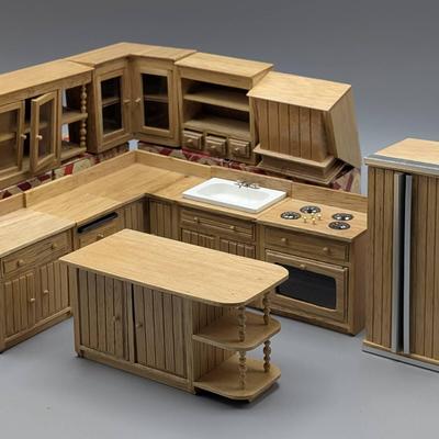 Town Square Miniatures Complete Oak Kitchen 