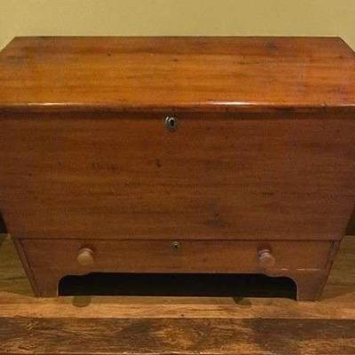 Antique Wood Blanket Cabinet 42-1/2" Length X 18-1/4" Wide X 32" Tall 