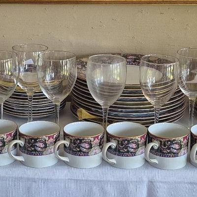 Muirfield Royal Paisley China Set Of 12 And Wine Glasses
