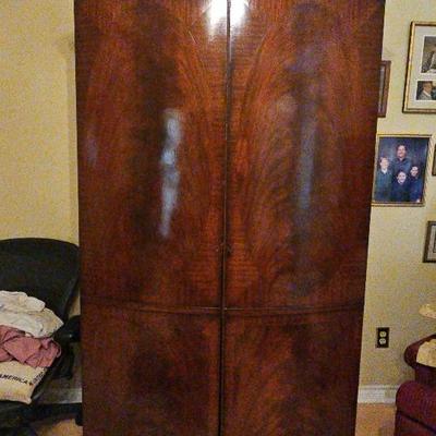 Vintage Mahogany Bow Front Wardrobe