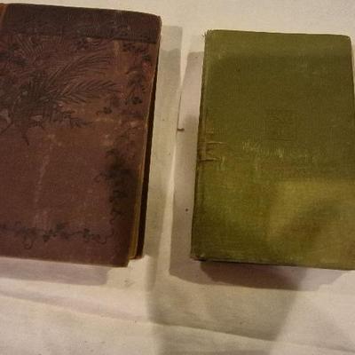 Vintage Books - Doll"s House, .& Kenilworth 