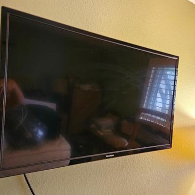 Sale Photo Thumbnail #92