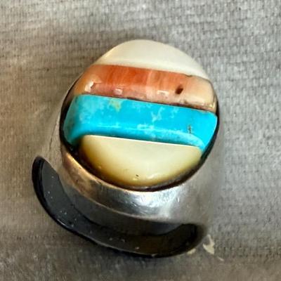MARVELOUS VINTAGE NATIVE AMERICAN NAVAJO TURQUOISE STERLING SILVER RING OLD