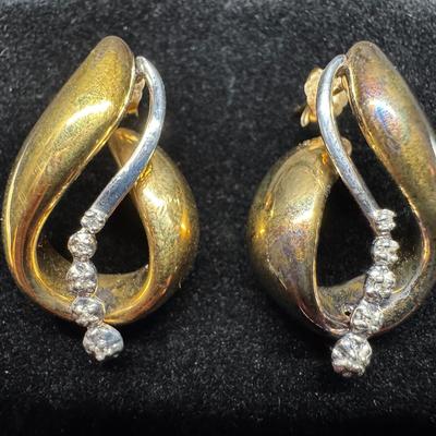 Yellow Gold 14k Earrings With White Gold Accents and Round Cut Sparkling Stones | 4.01g Total Weight