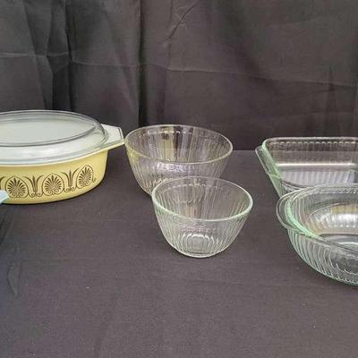 Vintage Pyrex Mixing & Baking Dishes | Amish Butterprint & Golden Baroque with Assorted Glass Bowls