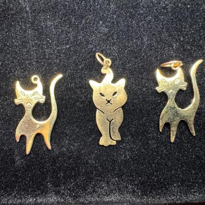Yellow Gold 14k Whimsical Kitty Cat Pendants | 3.12g Total Weight 