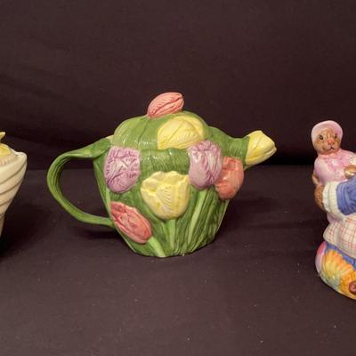 Bunny & Baby, Chicken & Baby -and Flower Ceramic Vintage Teapot