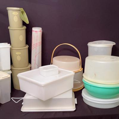 Tupperware Galore