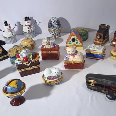 Vintage Mini Storage Decor Lot