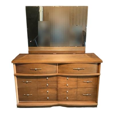 6 Drawers Bassett Dresser W/Mirror