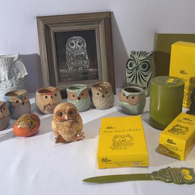 Who Loves Owls? Owl Decor Lot And Unique Owl Themed Desk Ser