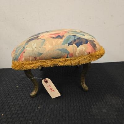 Sale Photo Thumbnail #757