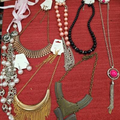 Sale Photo Thumbnail #550