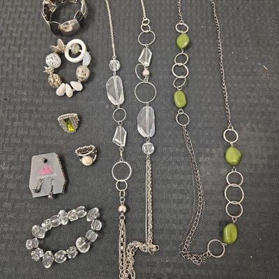 Sale Photo Thumbnail #727