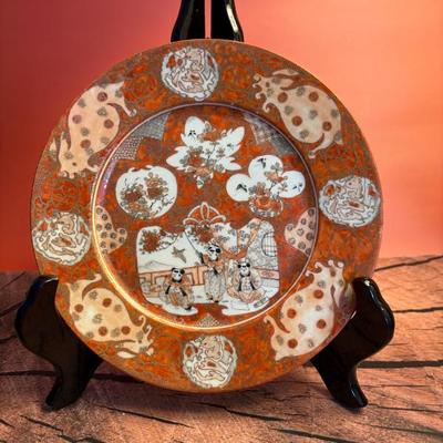 Vintage Chinese and Japanese porcelain vases, jars and plates
