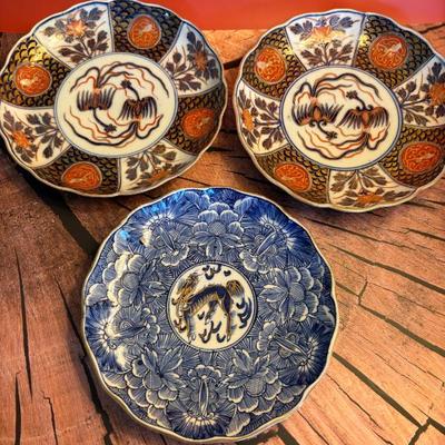 Vintage Chinese and Japanese porcelain vases, jars and plates