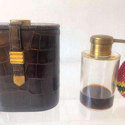 Lovely Vintage Guerlain Perfume Atomizer With Baccarat Crystal Bottle And Original Leather Case