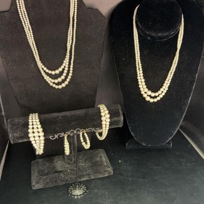Faux Pearl  Necklace  And Bracelet  Sets