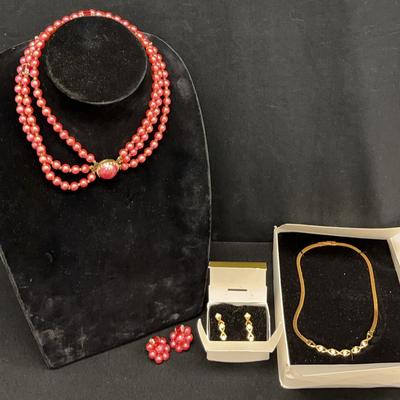 Sarah Coventry Jewelry