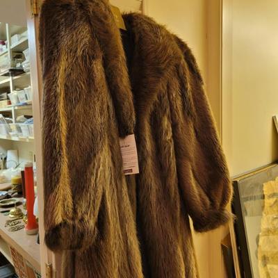 Sale Photo Thumbnail #426