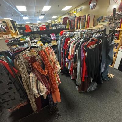 Sale Photo Thumbnail #16
