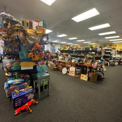 Sale Photo Thumbnail #24