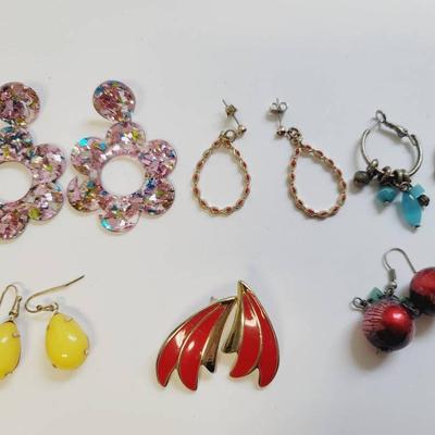 6 Pc Work to Weekend Colorful Pierced Earrings