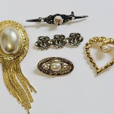 5 Pc Pins Floral Romantic Faux Pearl Gold and Silver Tone 