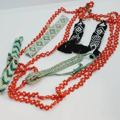 Southwestern Beaded Jewelry Lot - Necklace Bracelets and Earrings 