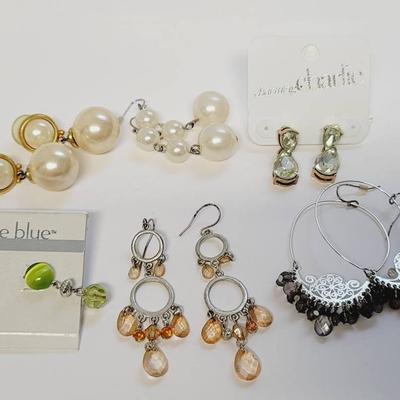 6 Pc Work to Weekend Mixed Style Earrings