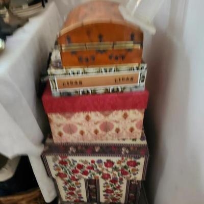 Sale Photo Thumbnail #344