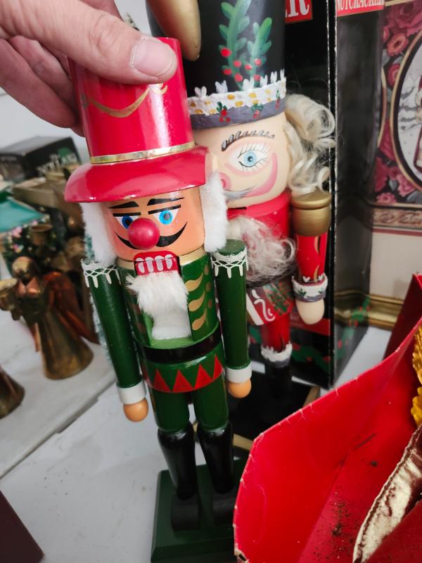Sale Photo Thumbnail #455