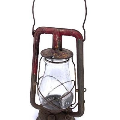 Sale Photo Thumbnail #192: Dietz lantern w/ Rayo Bulleye globe