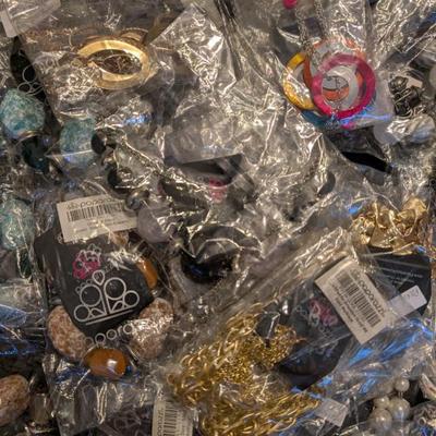Paparazzi Blockbuster costume jewelry