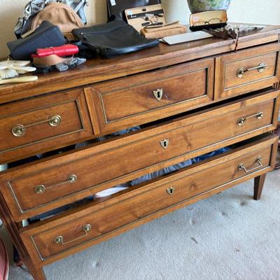 Sale Photo Thumbnail #119