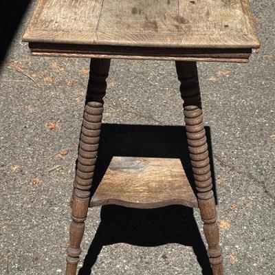 Antique Spindle Leg Table 
