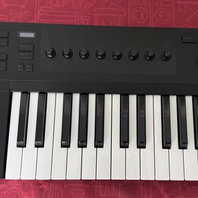 Komplete Keyboard 