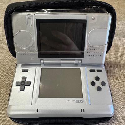 Nintendo DS And Case + One Game (Club House Games)