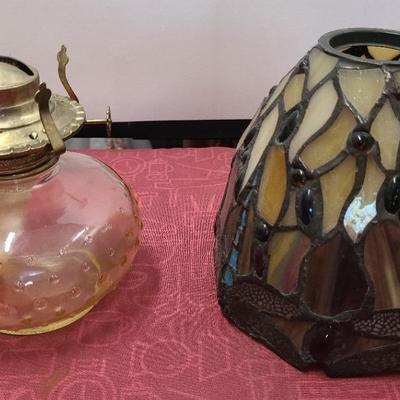 Vintage Tiffany Style Stained Glass Shade & Oil Lamp