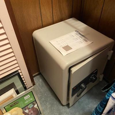 Sale Photo Thumbnail #104