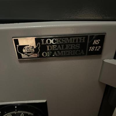 Sale Photo Thumbnail #402