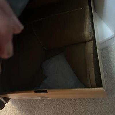 Sale Photo Thumbnail #386