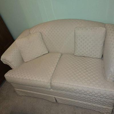 Sale Photo Thumbnail #672