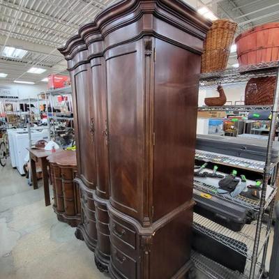 Sale Photo Thumbnail #381