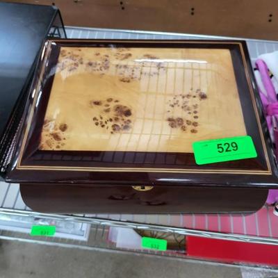 Sale Photo Thumbnail #139