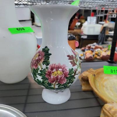 Sale Photo Thumbnail #960