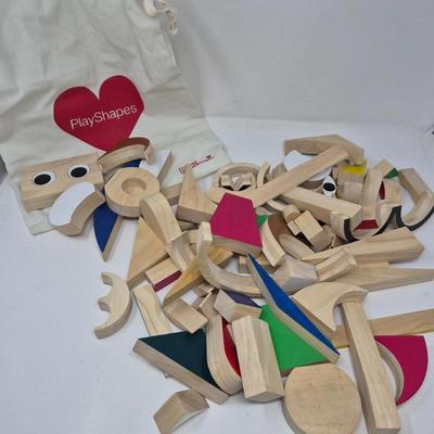 Shape Up & Play – 75 Wooden Learning Pieces in Drawstring Bag